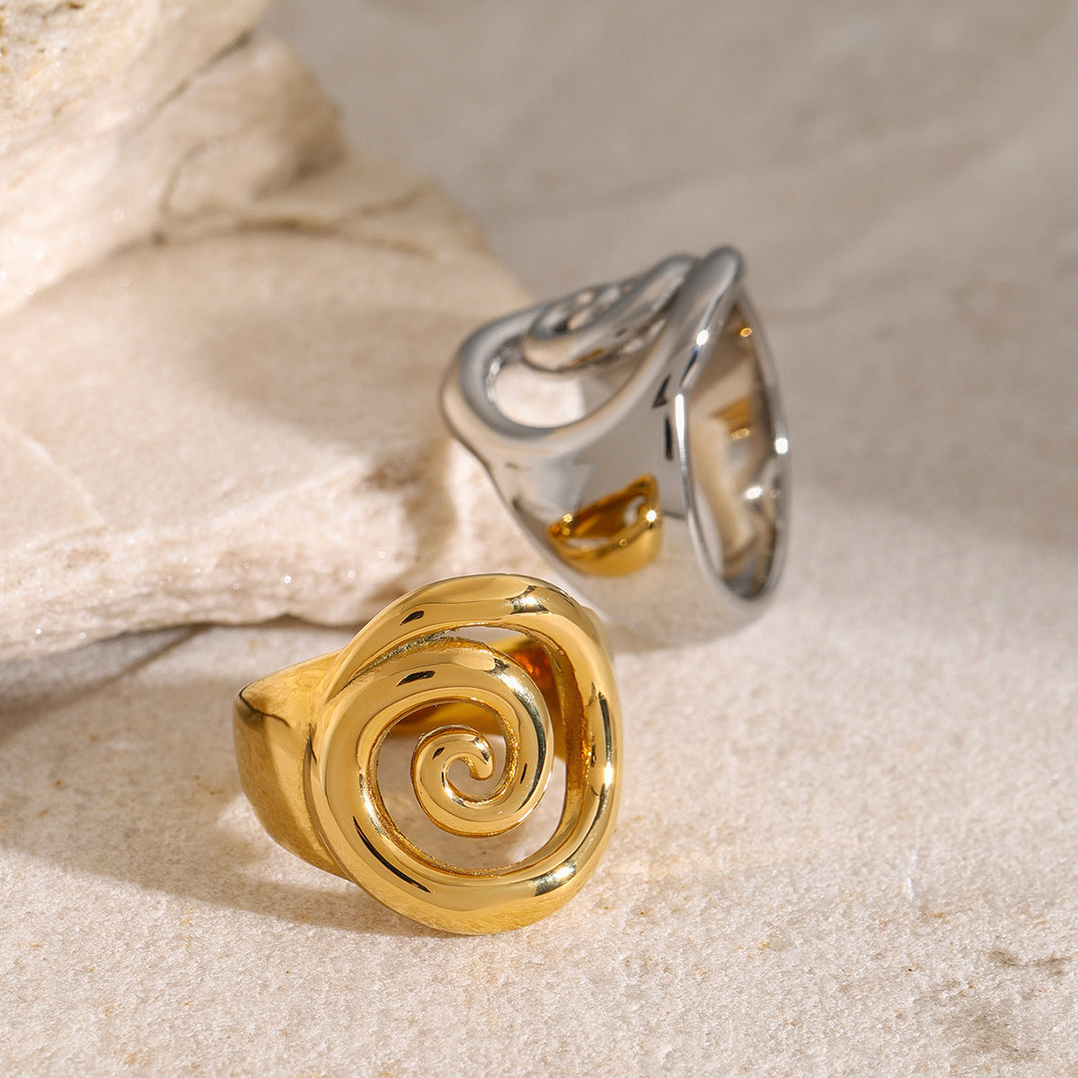 18K Gold Stainless Steel Spiral Ring Ins